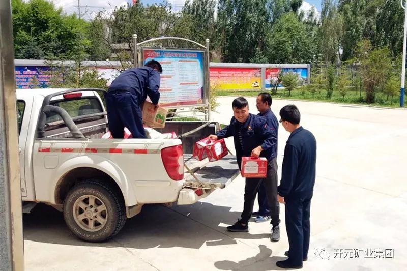 一家親│興海銅鑫慰問部隊官兵，共話軍企團結魚水情